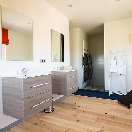 Bed & Breakfast Bovendek 5*